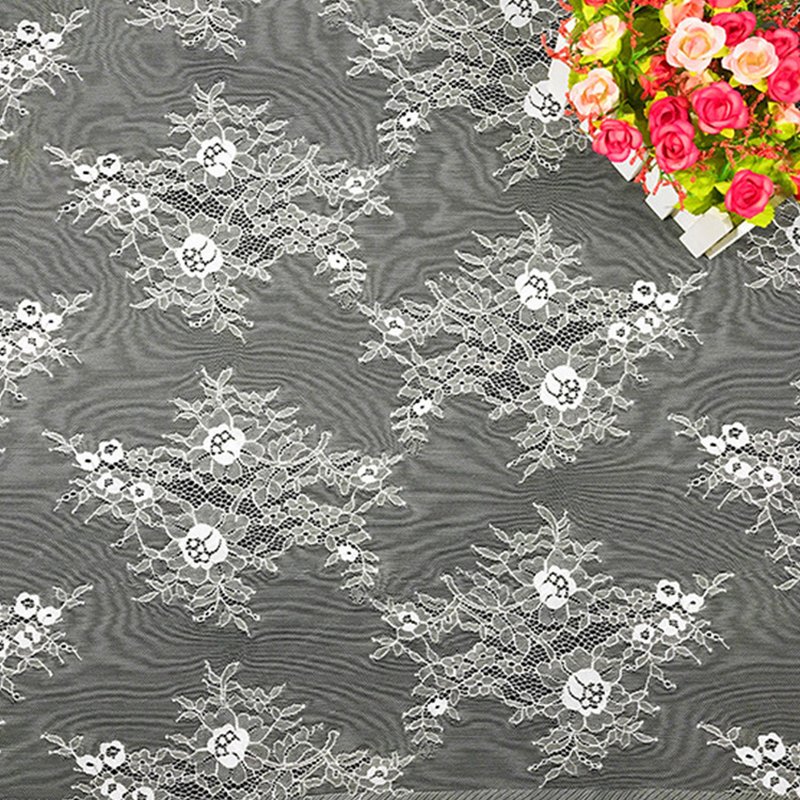 Lace Trim Floral Cutwork Nylon Lace Fabric for Apparel Wholesale Suppl