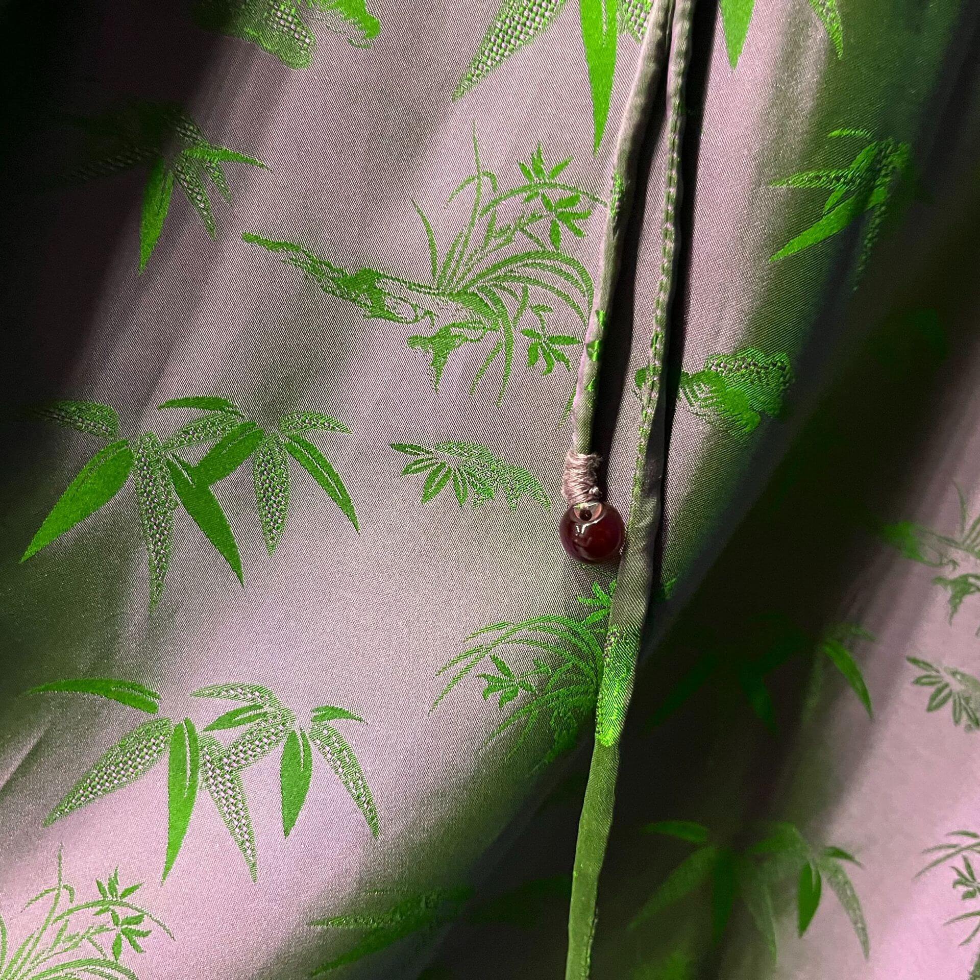 Bamboo Green Purple Silk Woven Fabric for Apparel Wholesale Supplier