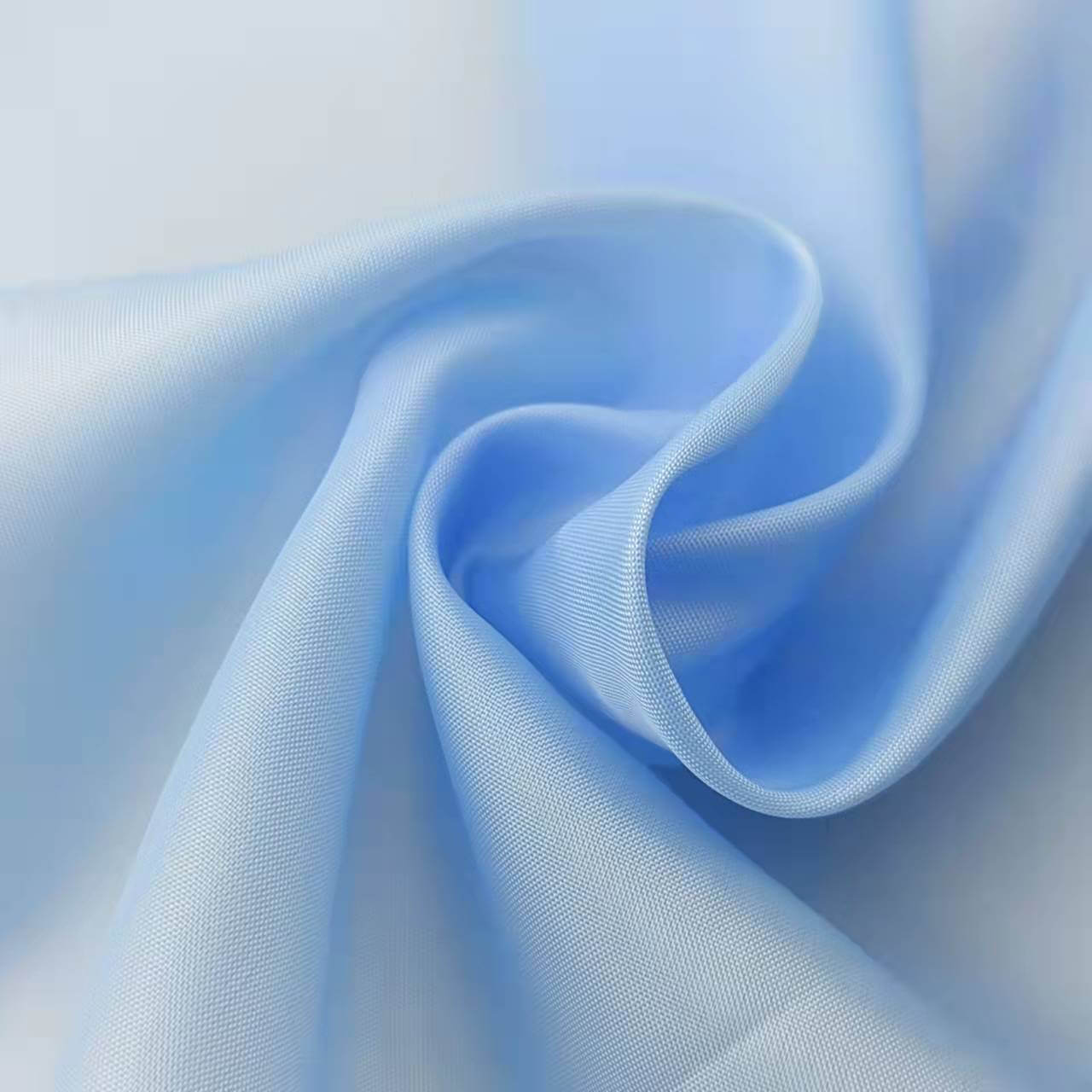 Woven fabric