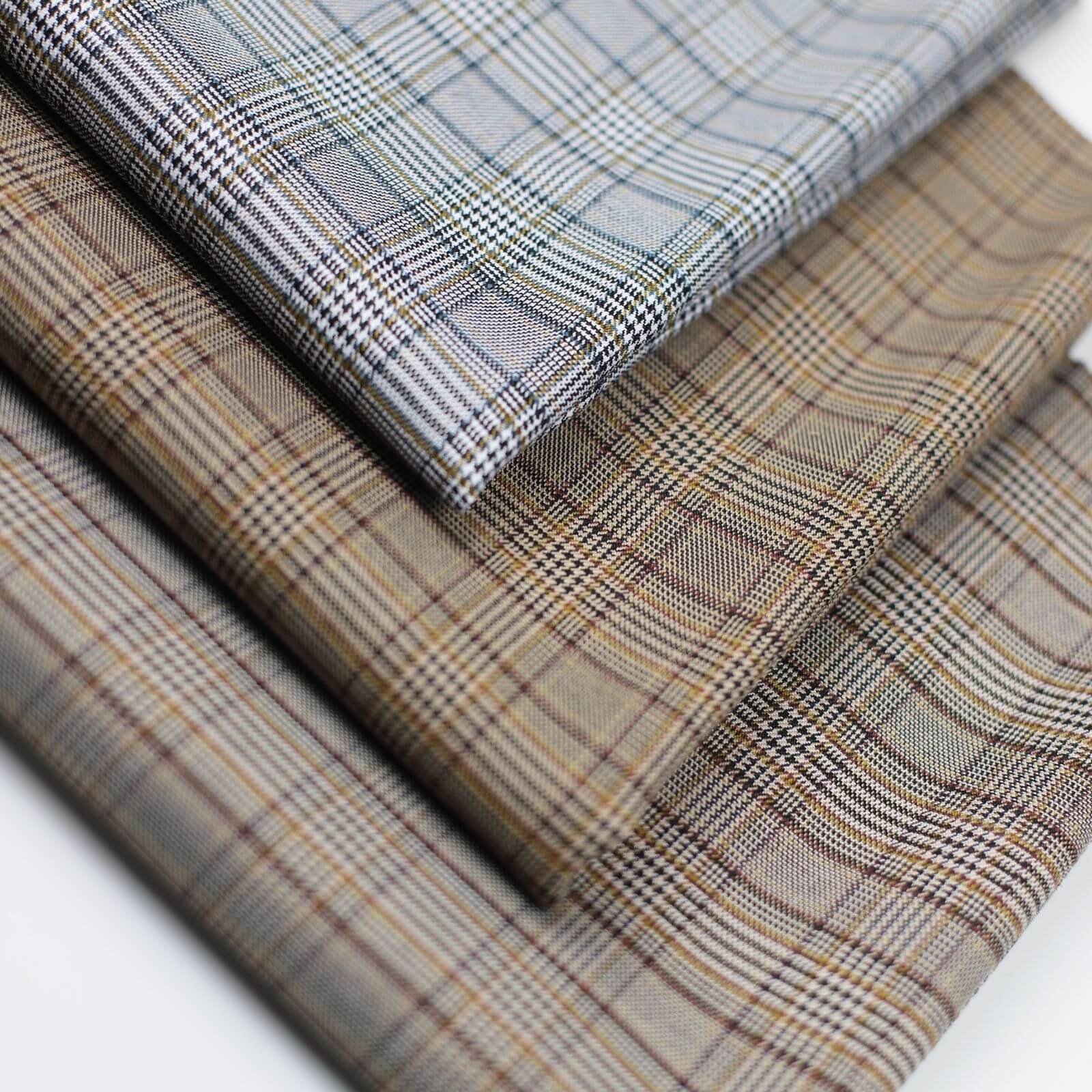 Plaid Yarn Dyed Women's Polyester Viscose Blend Woven Twill Fabric for