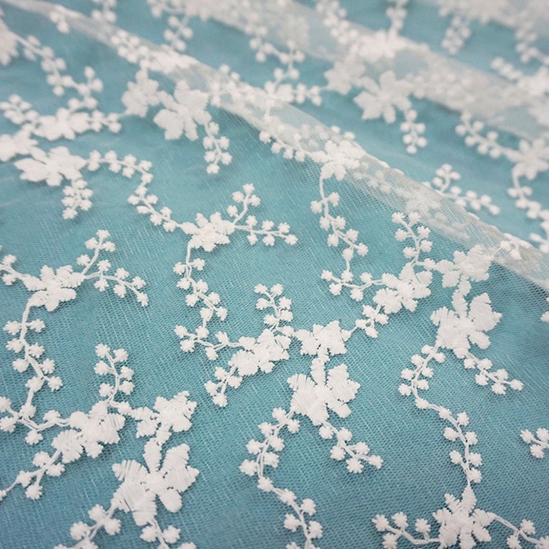 130cm Embroidered Lace All-Over Lace Milk Silk Polyester Sequin Fabric