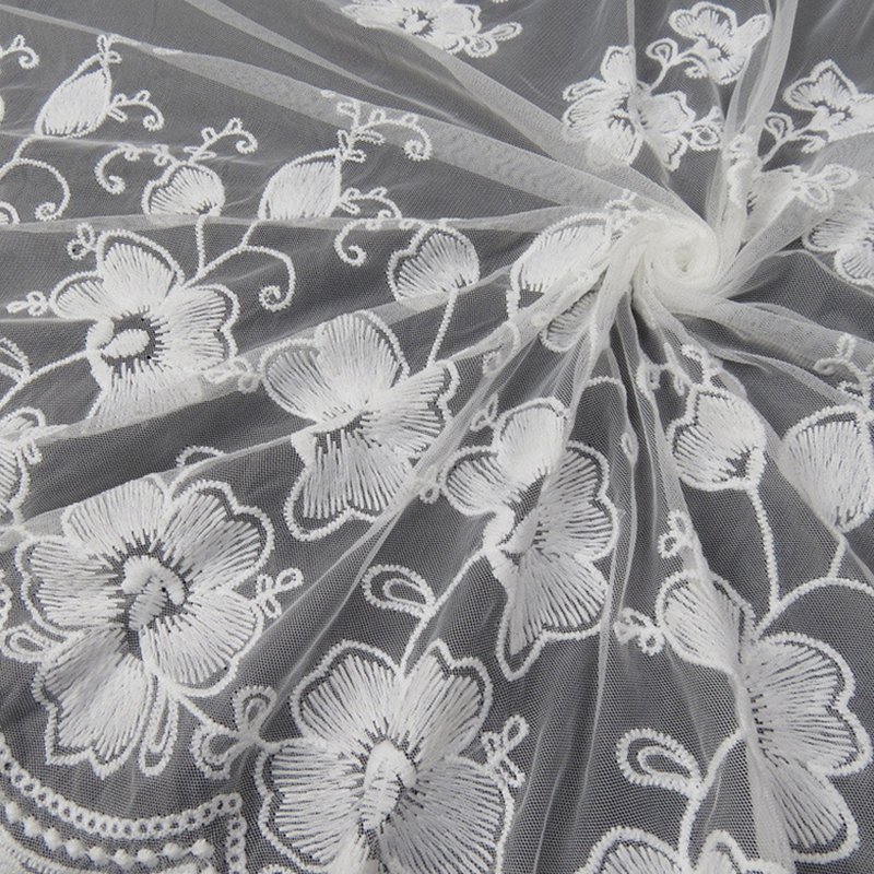 Embroidered Fabric Polyester Thread Floral Polyester Sequin Fabric for
