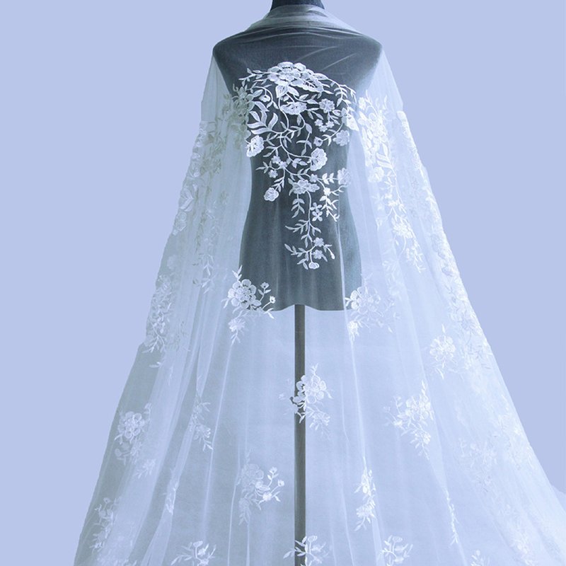 Lace Fabric Double Edge White Polyester Sequin Fabric for Women's Wear