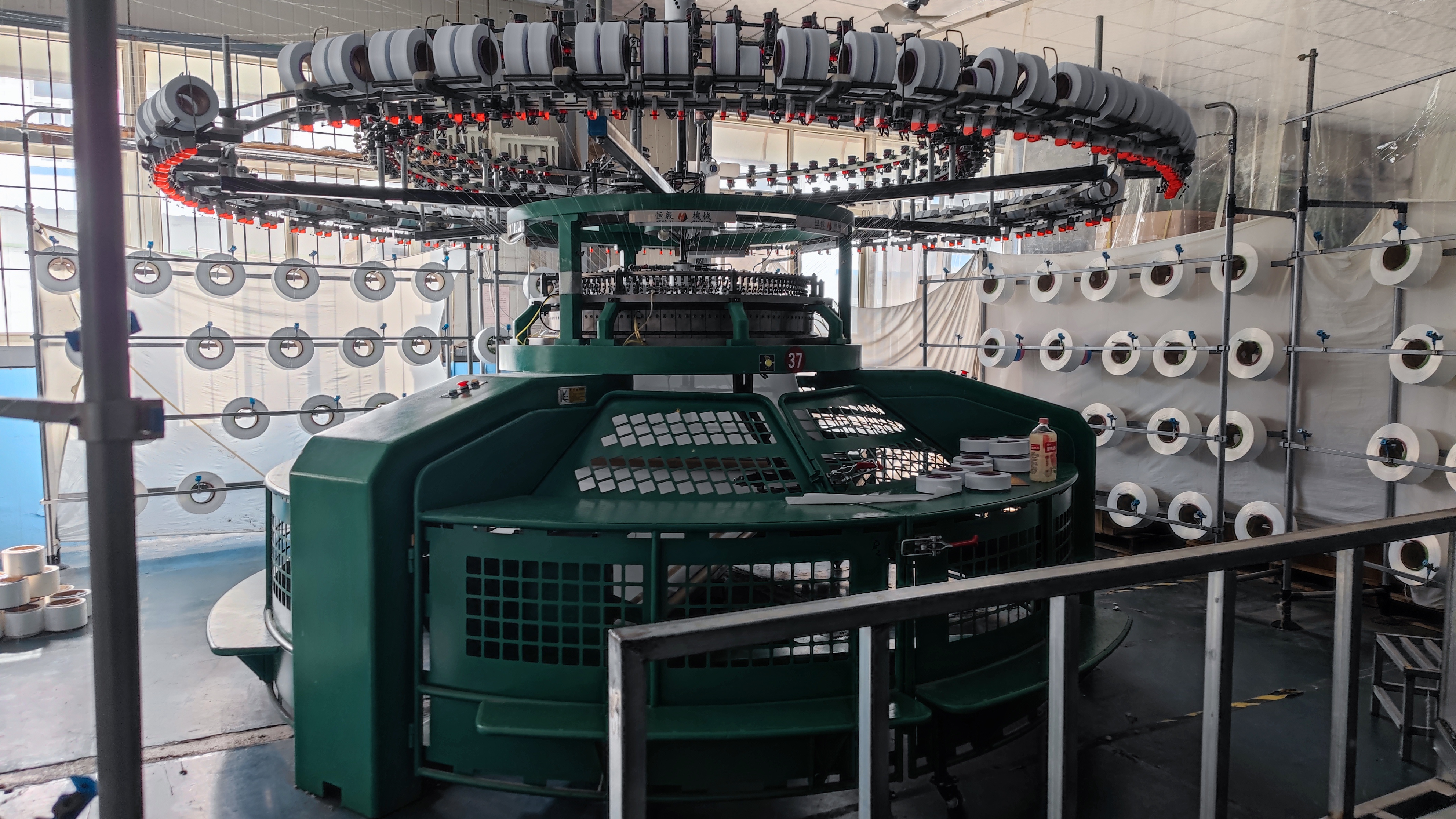 Amber circular knitting production equipment