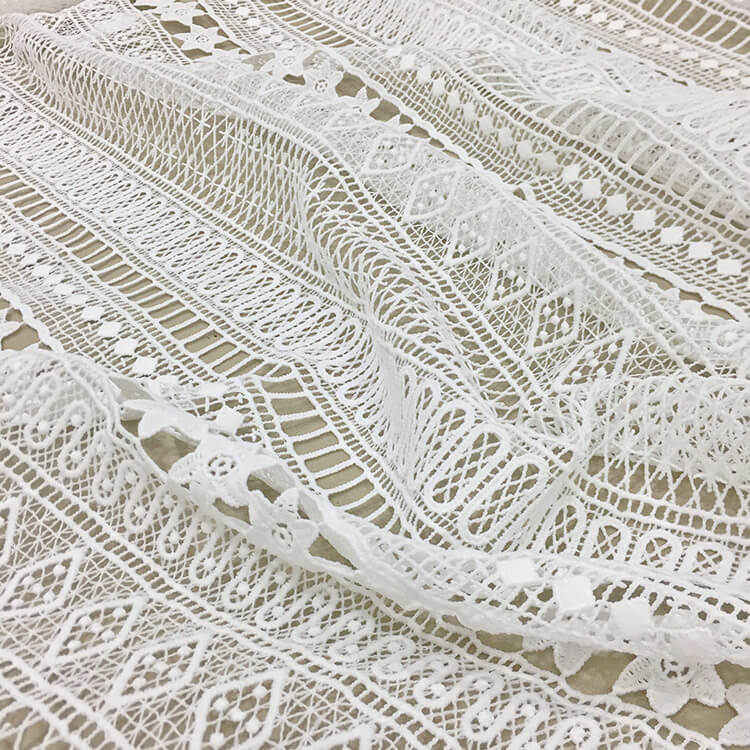 AMBER FABRIC Hollow chain link flower milk silk water soluble lace