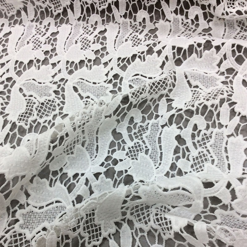 Lace & Decorative Fabrics